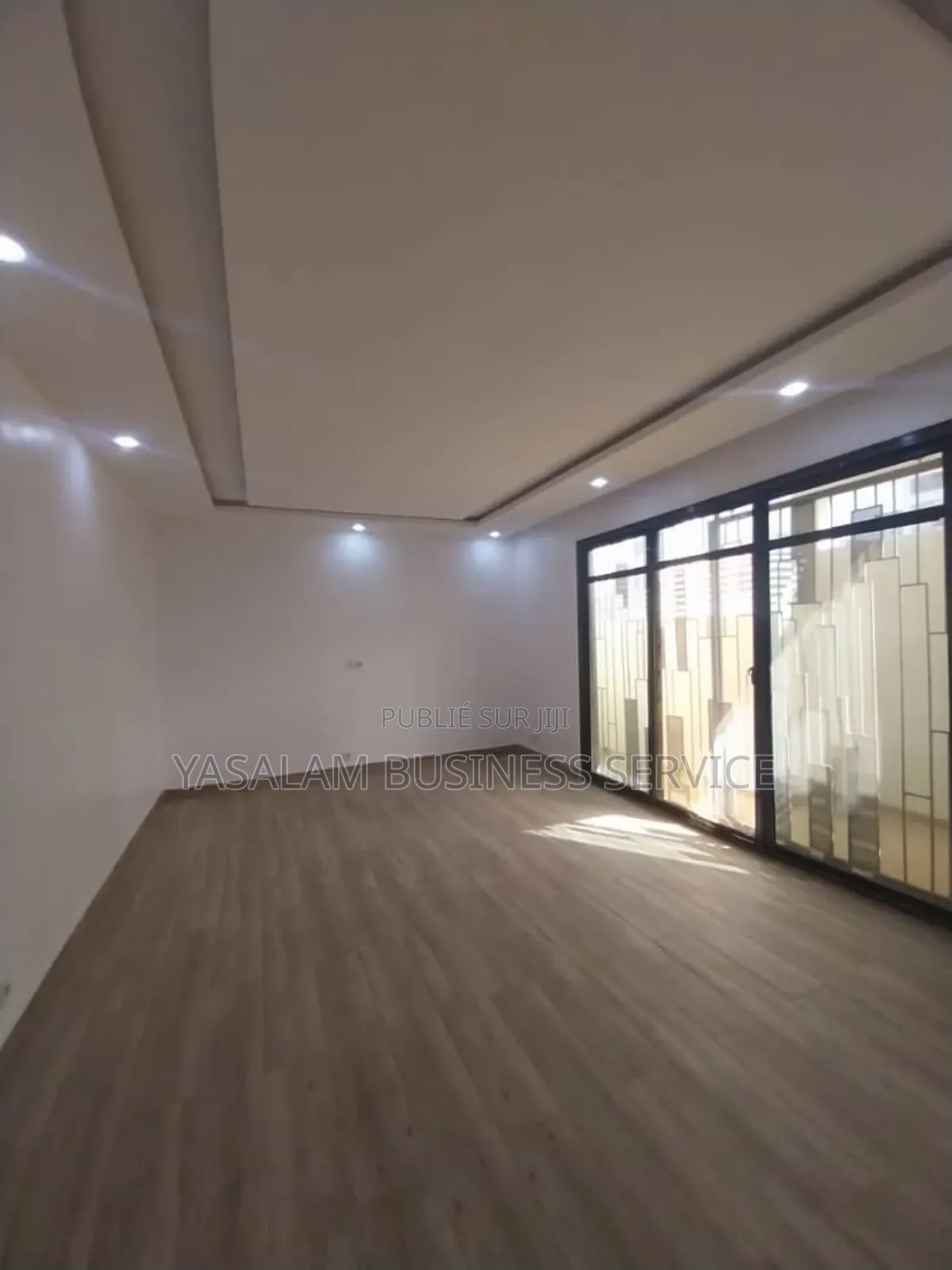 3chbre Appartement dans Yasalam Busines, Almadies à Vendre