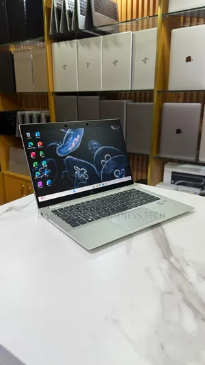 New HP EliteBook X360 1030 G3 8GB Intel Core I5 SSD 256GB