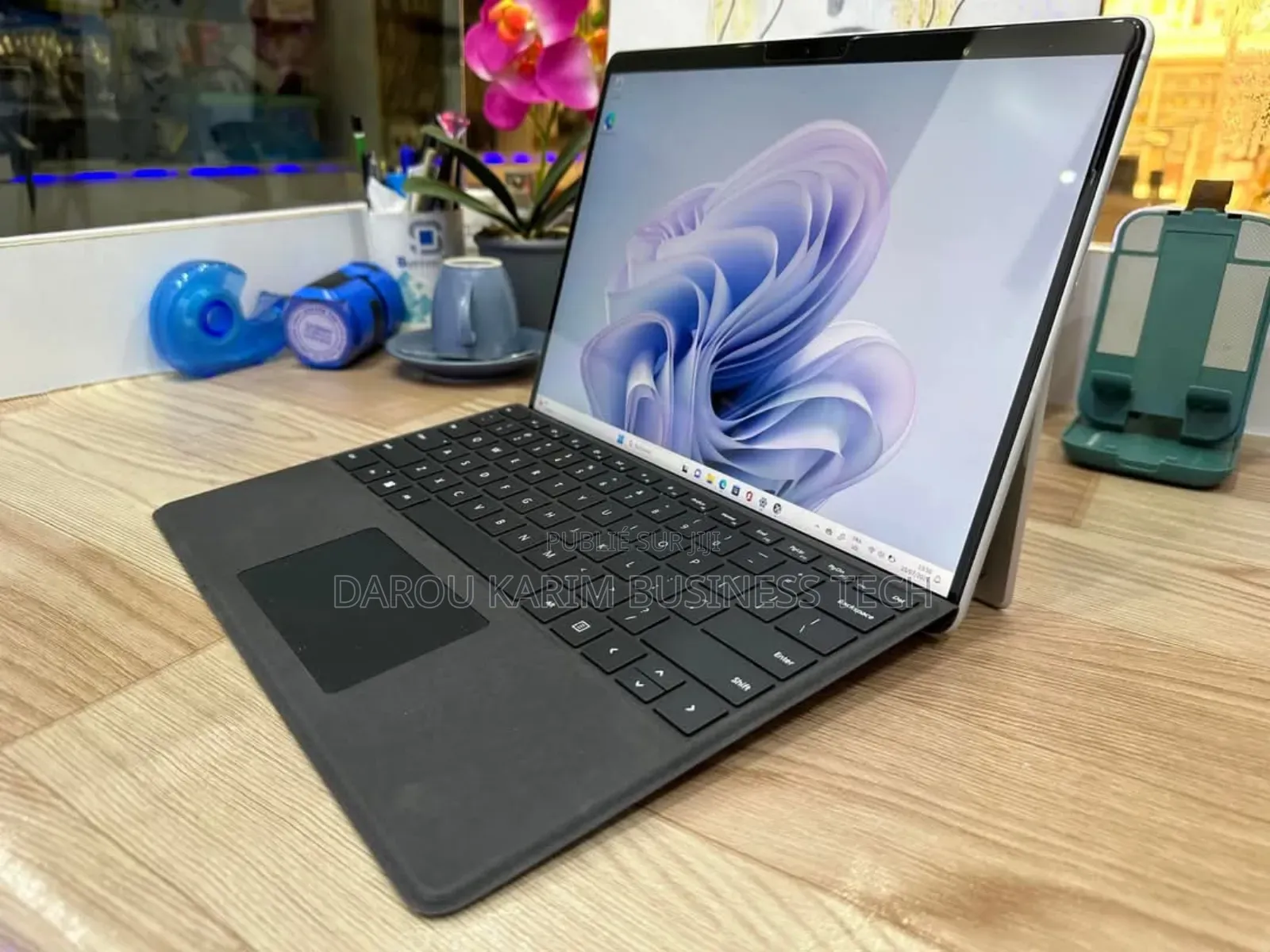 New Microsoft Surface Pro 9 16GB Intel Core I7 SSD 512GB