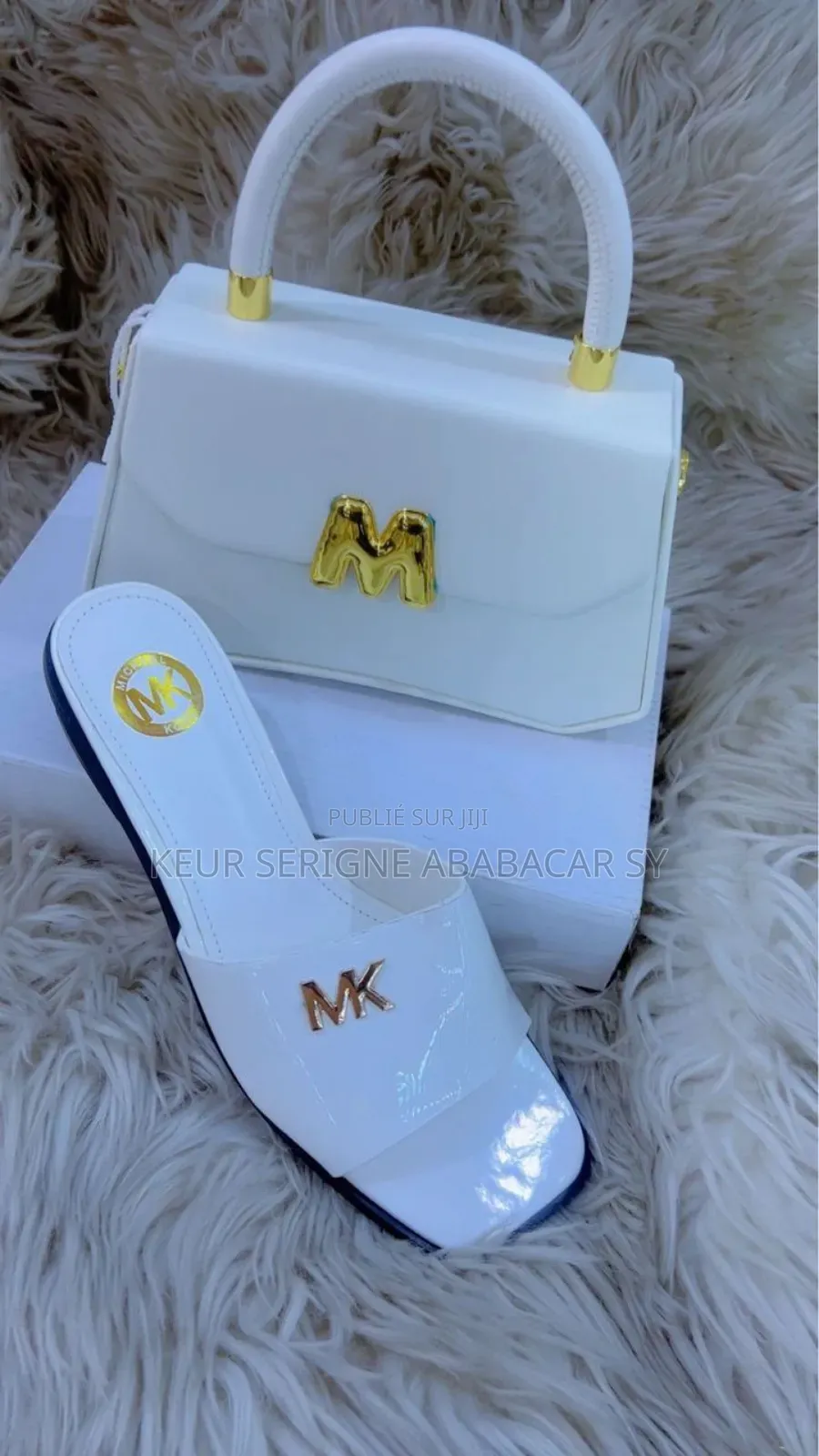 Ensemble Femmes Et Chaussures