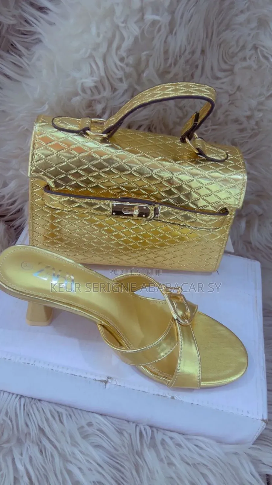 Ensemble Femmes Et Chaussures