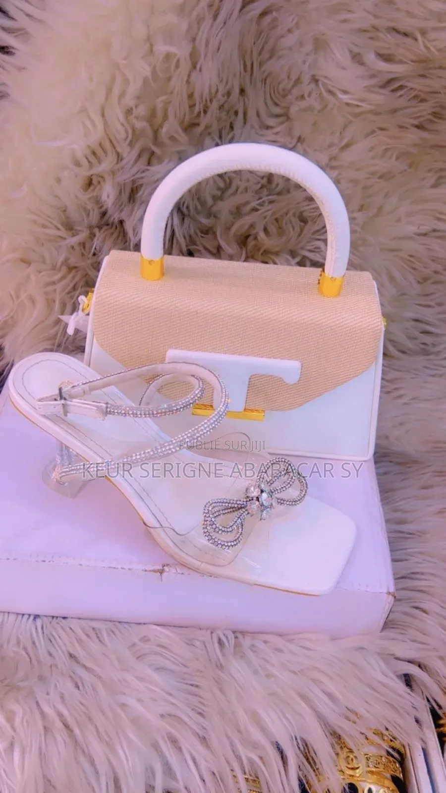 Ensemble Femmes Et Chaussures