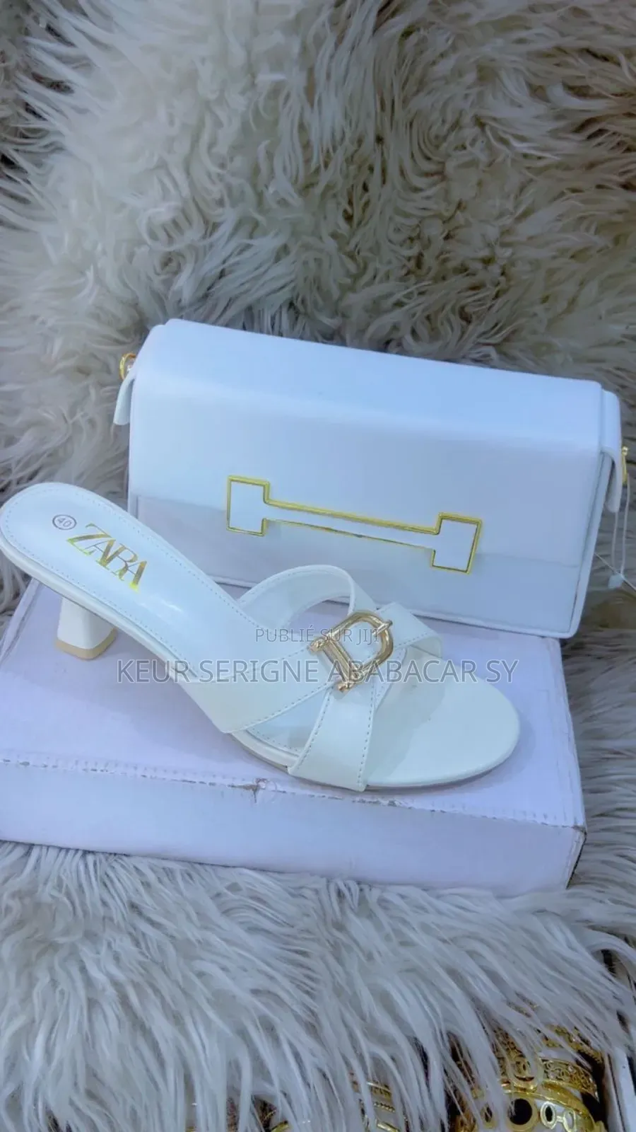 Ensemble Femmes Et Chaussures