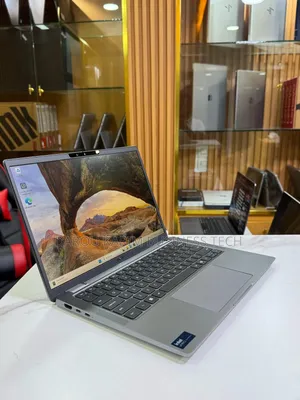 New Dell Latitude 13 7350 16GB Intel Core Ultra 5 SSD 512GB