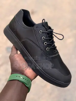 Tommy Hilfiger Homme Dispo Pointure 40,41,42,43,44,45,46,