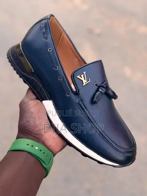 Louis Vuitton Disponible Pointure ,40,41,42,43,44,45,46,