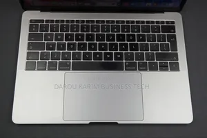 Ordinateur Portable Apple MacBook Pro 2017 8GB Intel Core I5 SSD 256GB