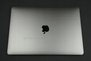 Ordinateur Portable Apple MacBook Pro 2017 8GB Intel Core I5 SSD 256GB