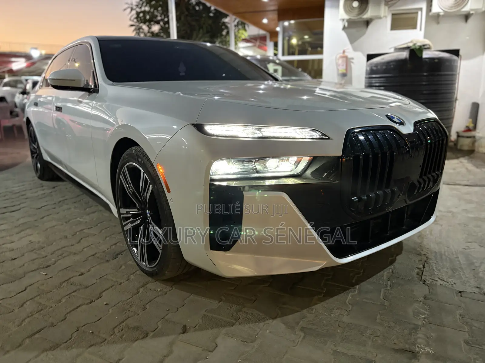 New BMW 7 Series 2024 Blanc