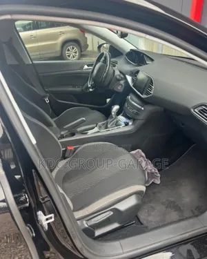 PEUGEOT 308 2015 Noir