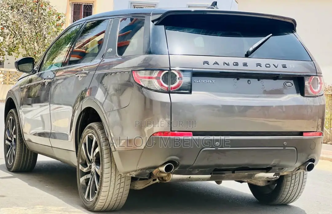 Land Rover Discovery 2016 Gris