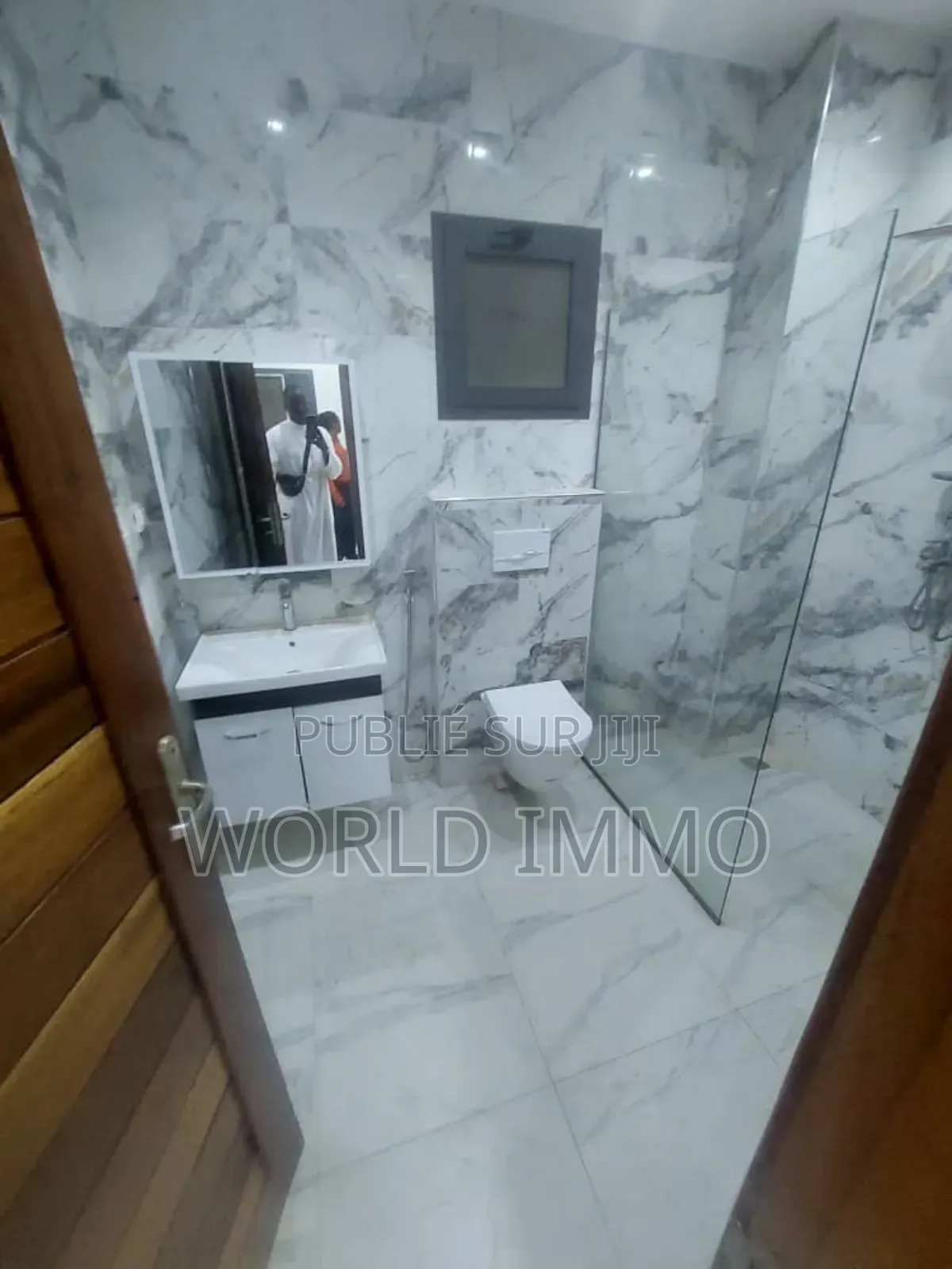 3chbre Appartement dans Repo, Ouakam à Louer