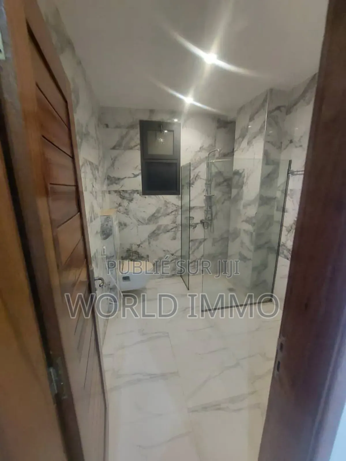 3chbre Appartement dans Repo, Ouakam à Louer