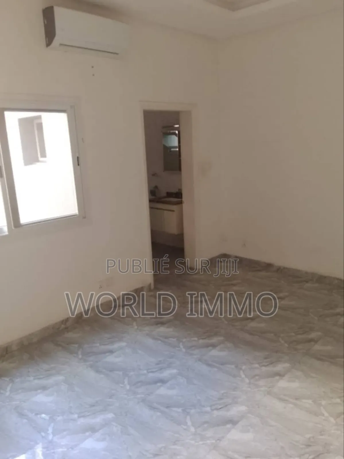 3chbre Appartement dans Zoula, Ouakam à Louer