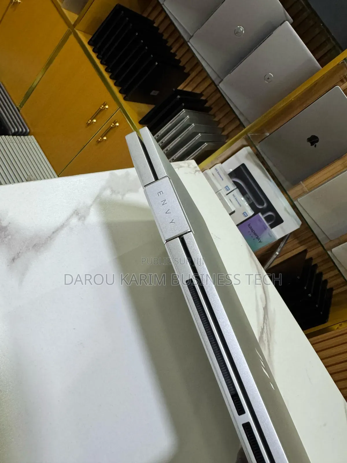 New Ordinateur Portable HP Envy X360 15t 16GB Intel Core I7 SSD 512GB