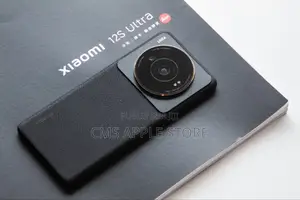 Photo - Xiaomi 12S Ultra 512 GB Black