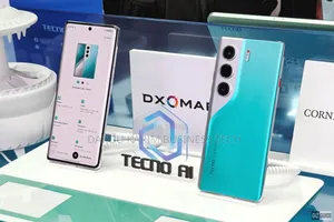 New Tecno Camon 40 Pro 256 GB Autre