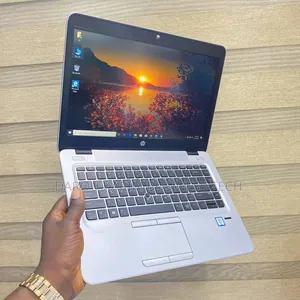 Photo - Ordinateur Portable HP EliteBook 840 G3 8GB Intel Core I5 SSD 256GB