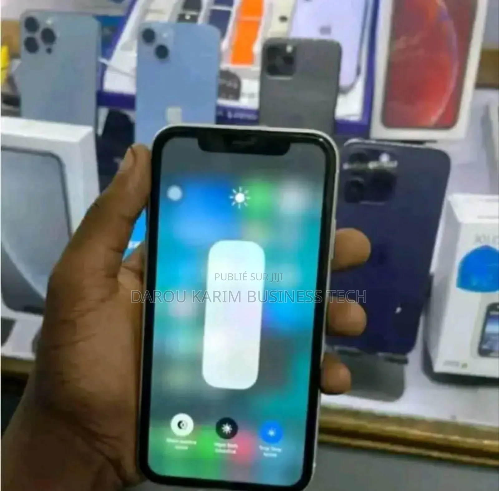 New Apple iPhone XR 128 GB Autre