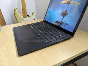 New Microsoft Surface Laptop 3 16GB Intel Core I7 SSD 256GB