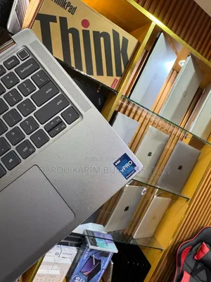 New Dell Latitude 13 7350 16GB Intel Core I7 SSD 512GB