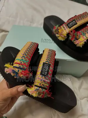 Photo - Chaussures Sandales Og