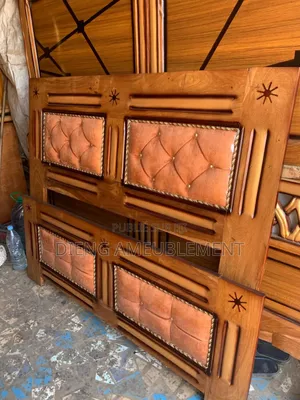 Photo - Lit 2 Places