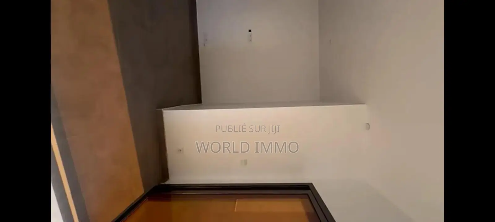 4chbre Appartement dans Luxury, Fann-Point E-Amitié à Louer