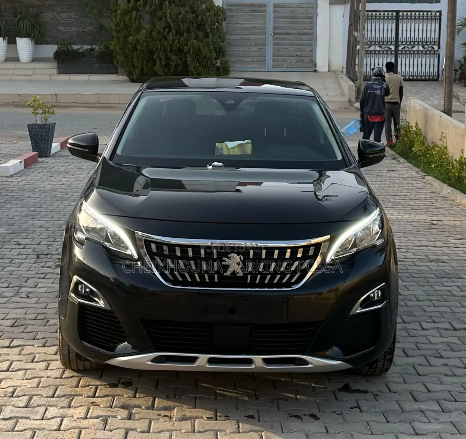 PEUGEOT 3008 2018 Noir Mat
