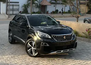 PEUGEOT 3008 2018 Noir Mat