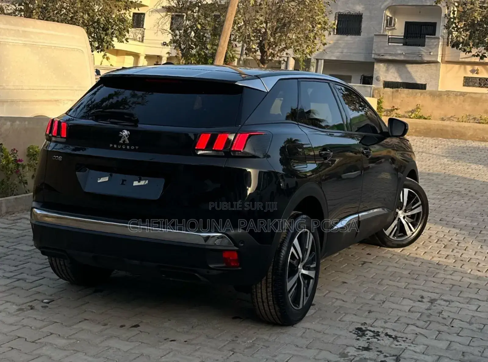 PEUGEOT 3008 2018 Noir Mat