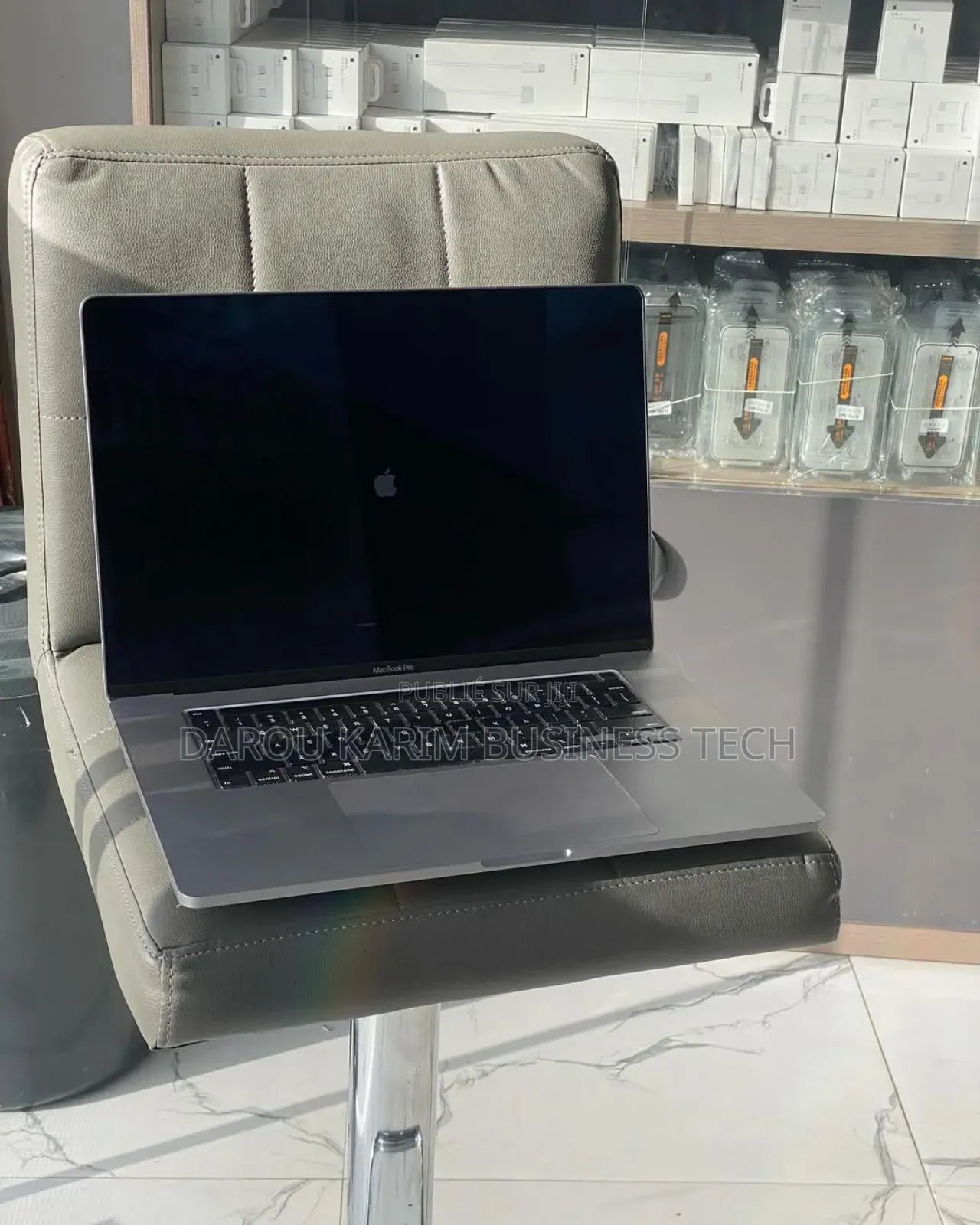 New Apple MacBook Pro 2019 32GB Intel Core I9 SSD 1T