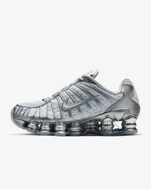 Photo - Chaussures Nike Shox