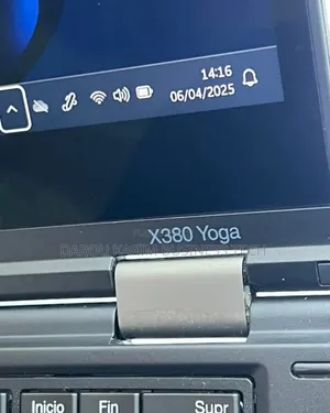 Photo - Lenovo ThinkPad X380 Yoga 8GB Intel Core I5 SSD 256GB