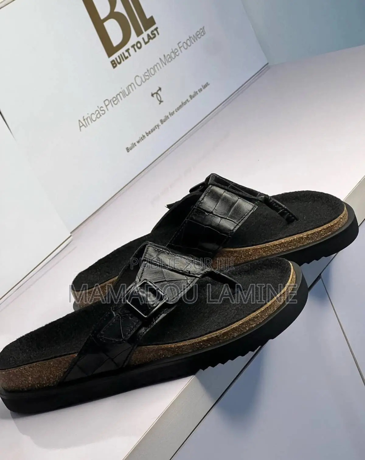 Sandales Orthopédiques Très Rigides Avec Un Jolie Design