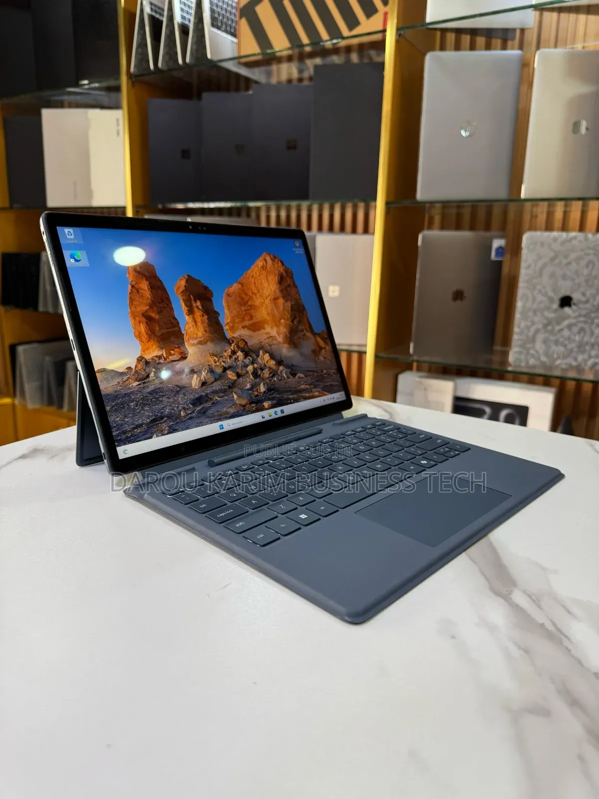 New Dell Latitude ST 16GB Intel Core Ultra 5 SSD 256GB