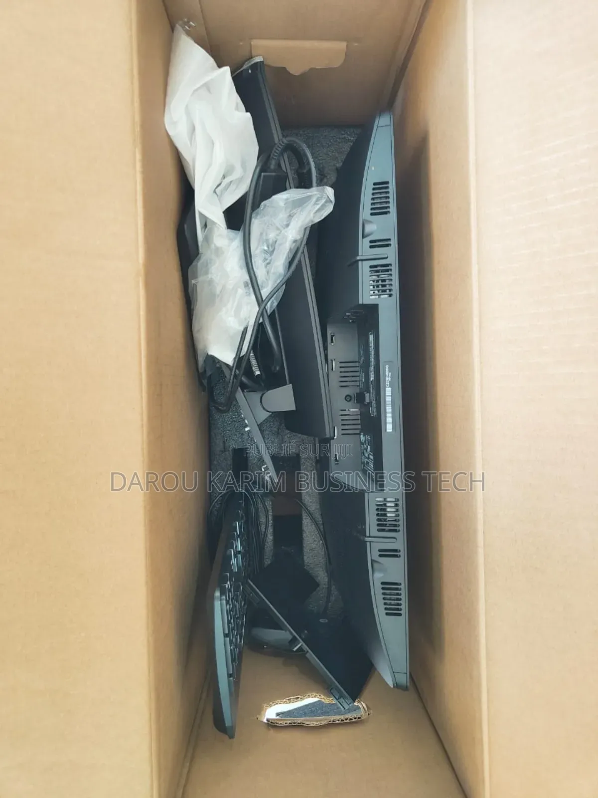 New Ordinateur De Bureau HP ProOne 400 G3 8GB Intel Core I3 SSD 256GB