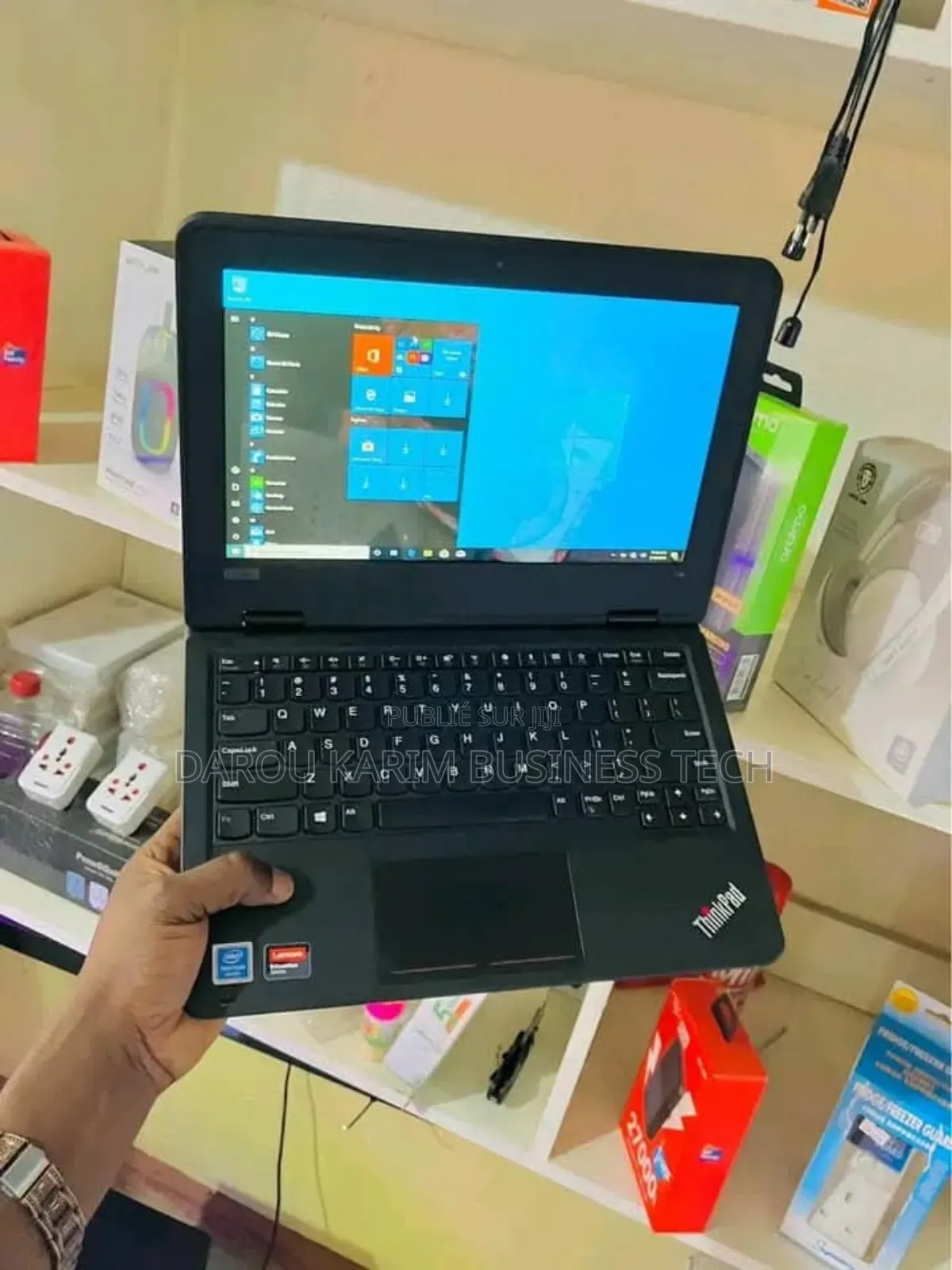 Ordinateur Portable Lenovo ThinkPad 11e 4GB Intel Celeron SSD 128GB