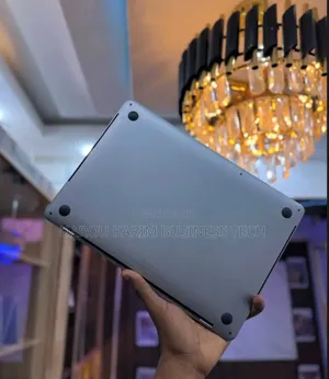 Ordinateur Portable Apple MacBook Pro 2019 16GB Intel Core I7 SSD 1T