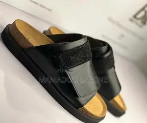 "Prenez Soin De Vos Pieds Avec Nos Sandales Orthopédiques