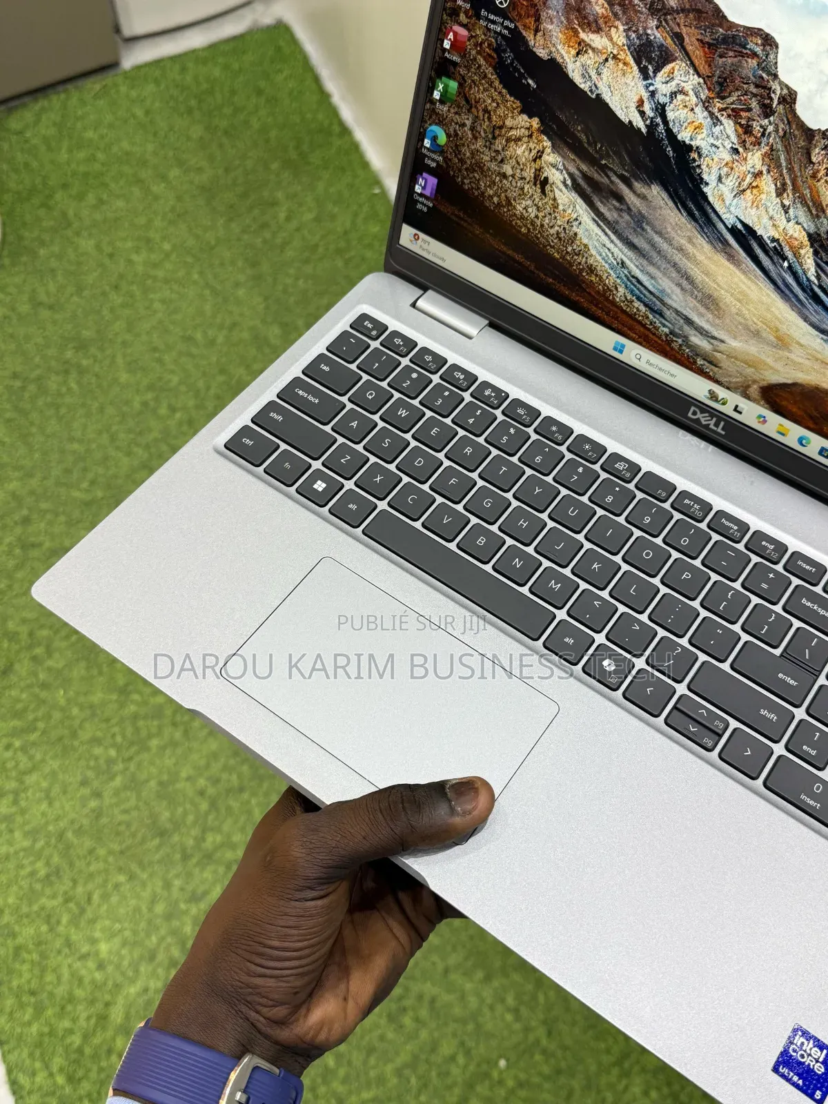 New Dell Latitude 5550 16GB Intel Core Ultra 5 SSD 512GB