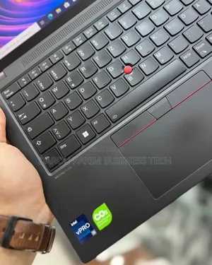 New Lenovo ThinkPad T14 G4 16GB Intel Core I5 SSD 512GB