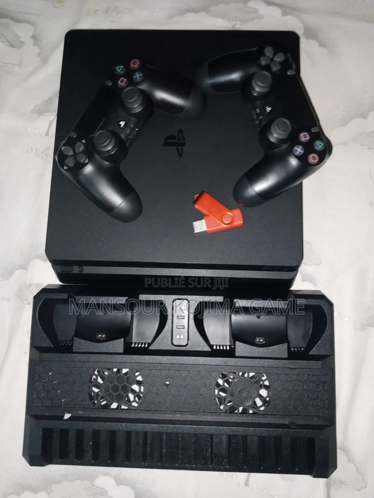 Ps4 / + 13 Jeux Flaché 1tea