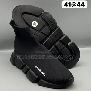 *Balanciaga Montante*