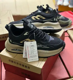 Disponible Original Sropt 39/40/41/42/43/44 Avec Box