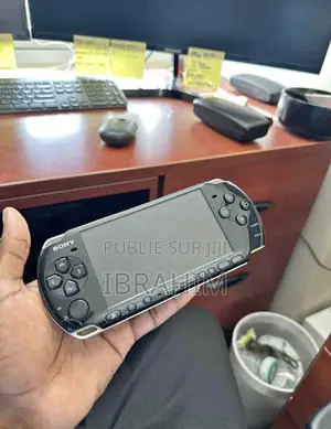Photo - PSP Flasher 20 Jeux Installé Pes 2025