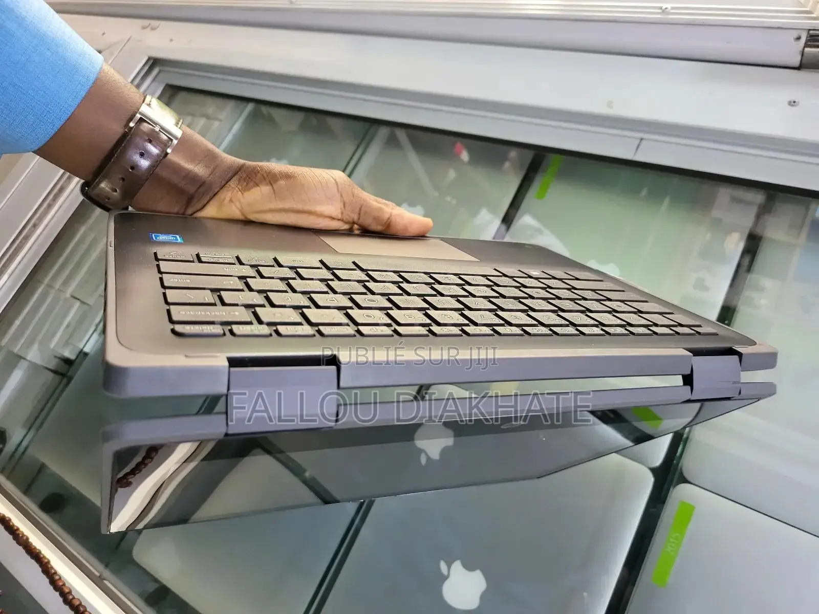 New HP Compaq Presario C500 4GB Intel Core I5 SSD 128GB