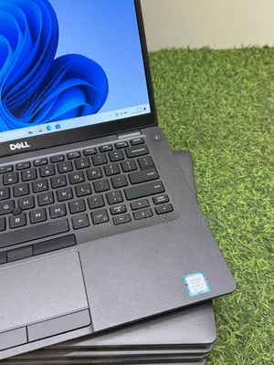 New Ordinateur Portable Dell Latitude 5400 16GB Intel Core I7 SSD 512GB