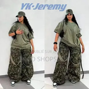 Ensemble “Street Army Chic”