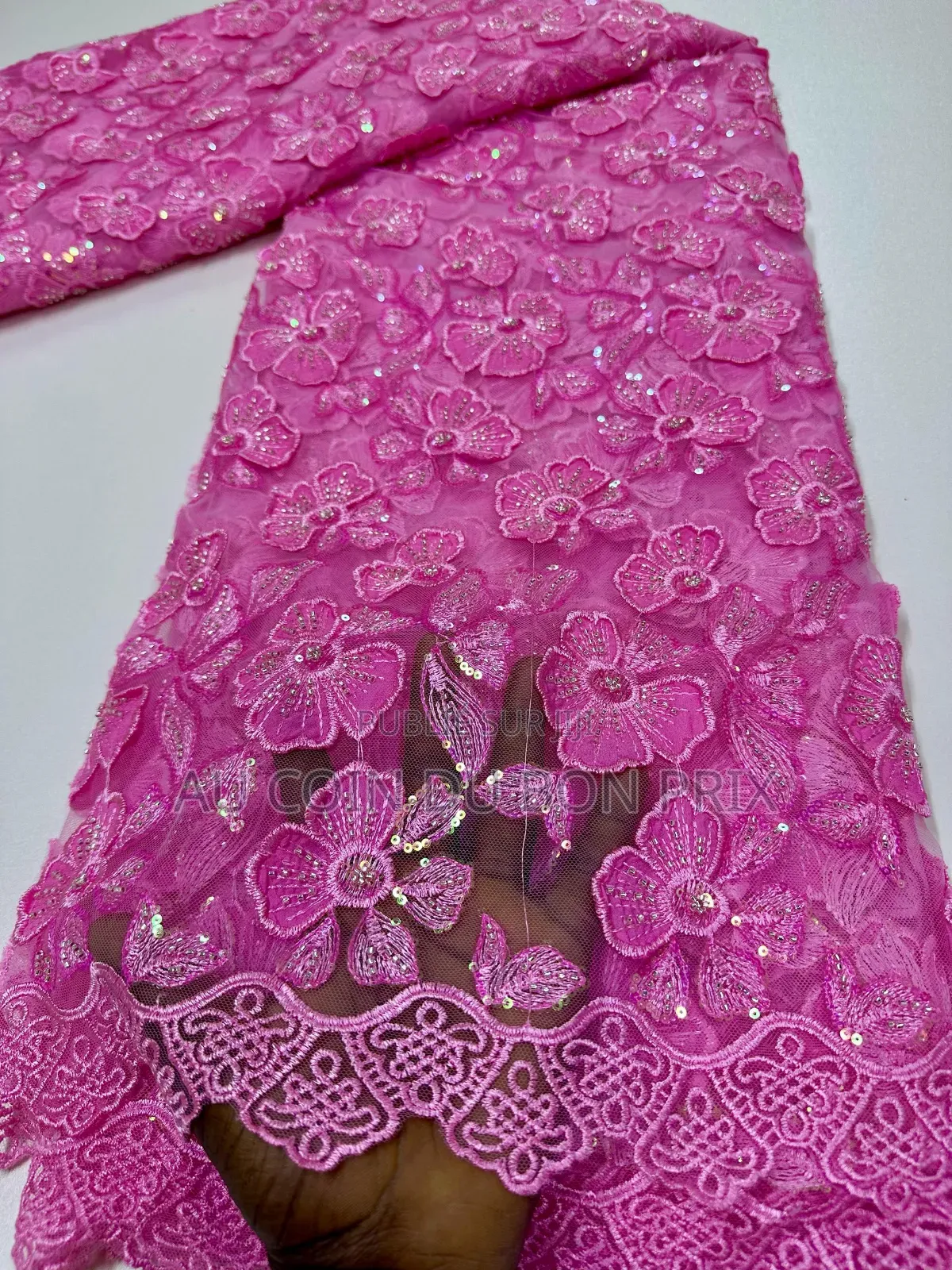 Tules HKG Perle Dubaï Cérémonie